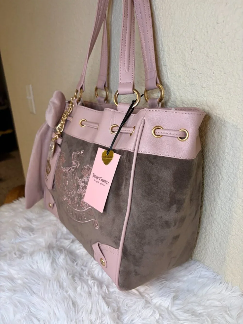 Juicy Couture Classic Scottie Dogs Daydreamer Tote Iced Coffee Dusty Bow NWT